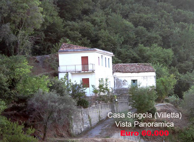 Casa indipendente con bella vista panoramica a Capri Leone (Sicilia)