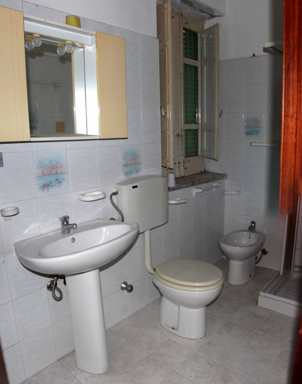 Bagno casa da ristrutturare in vendita a San Marco d'Alunzio - Sicilia