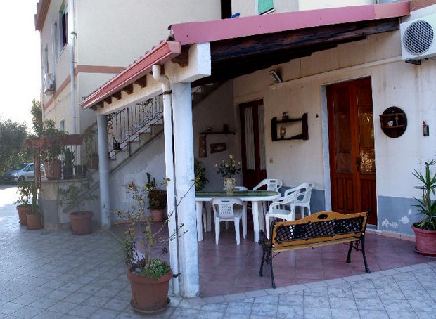 Casa vacanza a Capo d´orlando. Zona rilassante. Mare a 4 Km. Rif. CD46