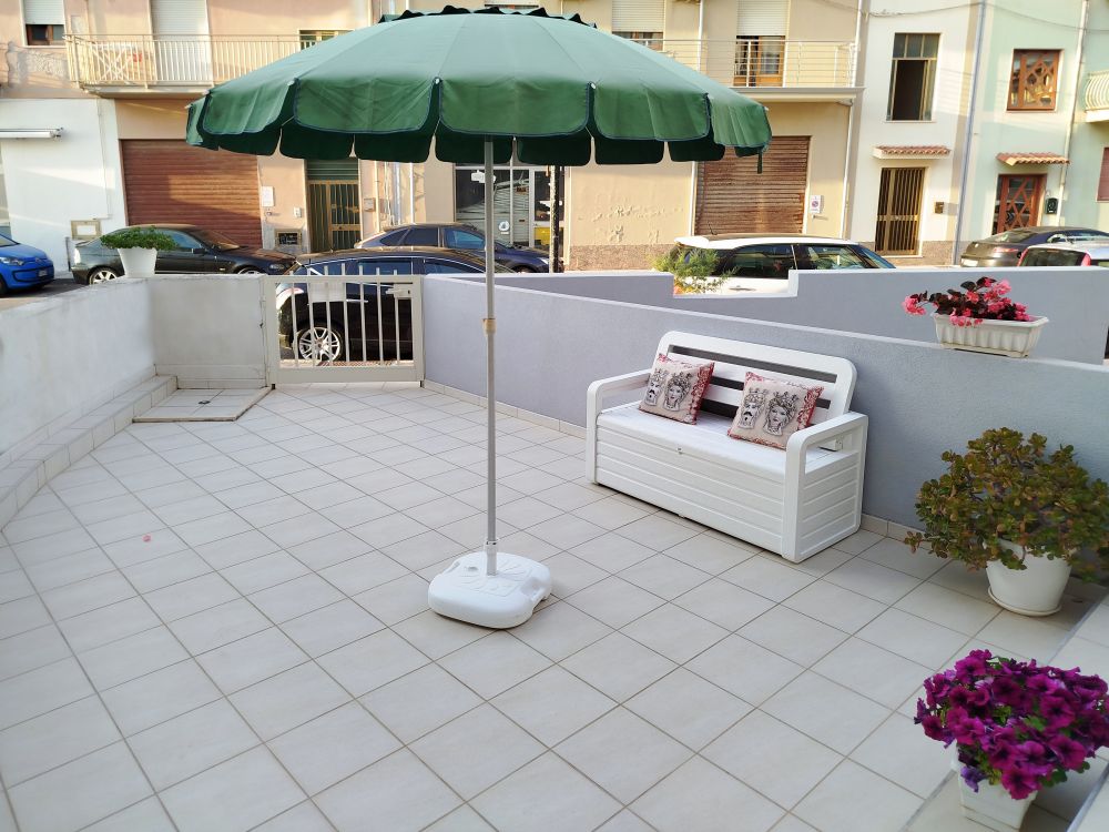 Terrazzo + arredo esterno