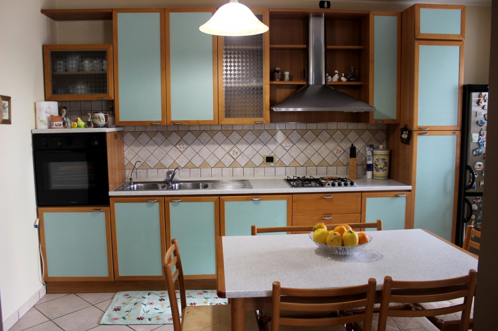 L'angolo cucina - Casa Vacanza RC55 a Rocca di Capri Leone