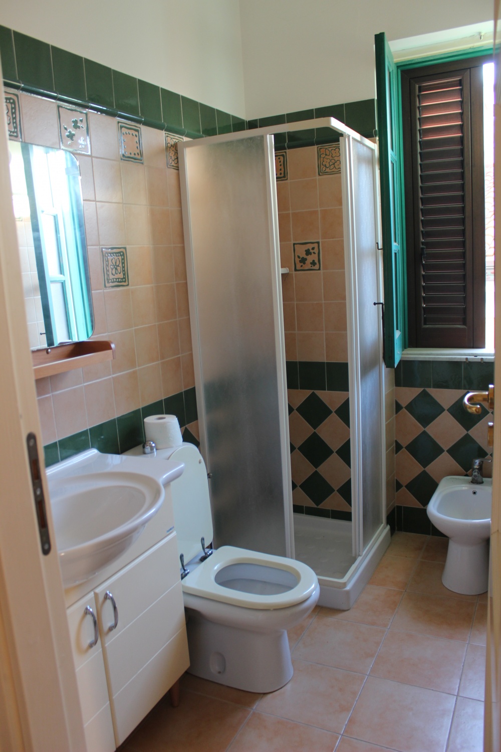 Bagno con doccia - Casa Vacanza Gioiosa Marea GM14